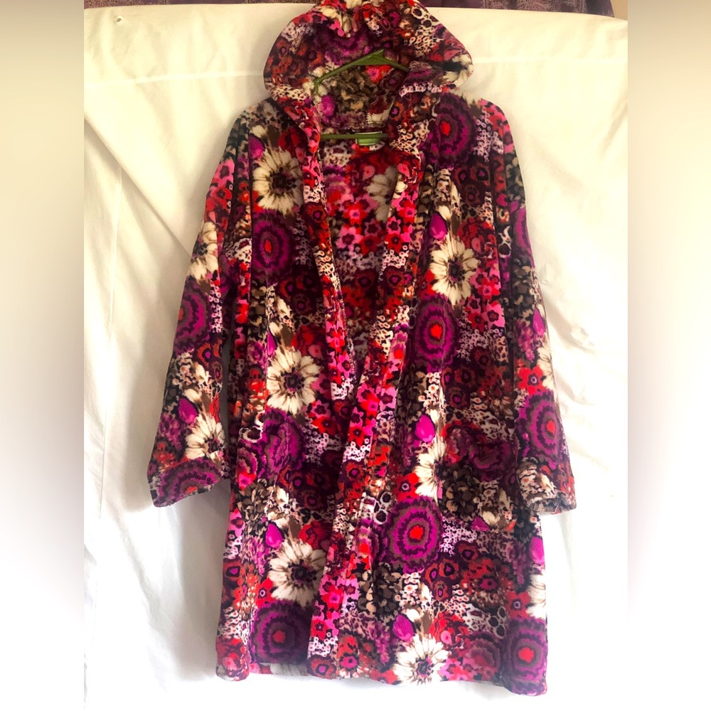 Vera Bradley mixed print fluffy robe